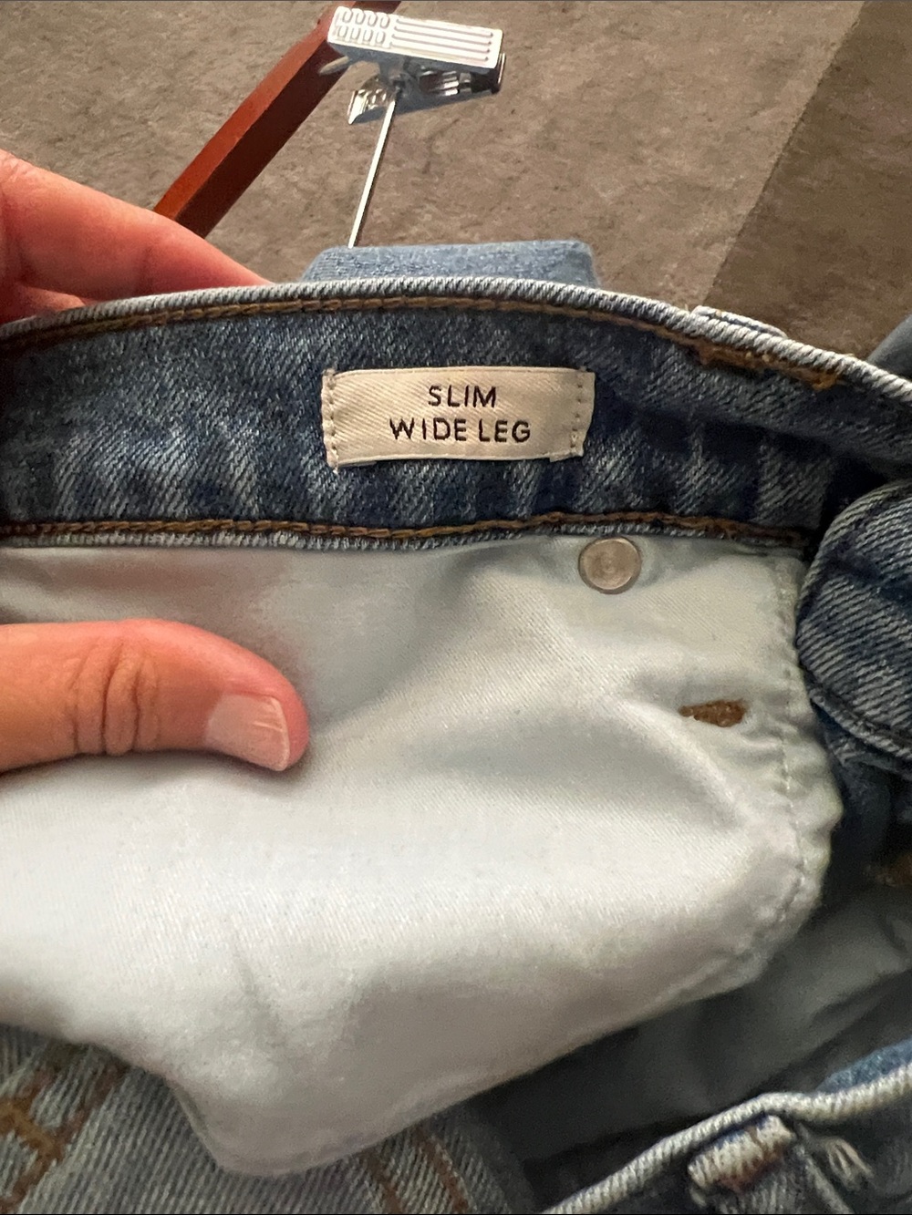 J Crew Slim Wide Leg Women’s crop fray Jeans - Light Blue size 29 - Picture 4 of 5